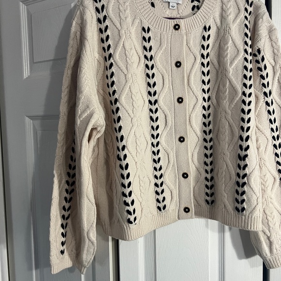 CeCe Women's Cream and Black Cable Knit Cardigan - Picture 2 of 11